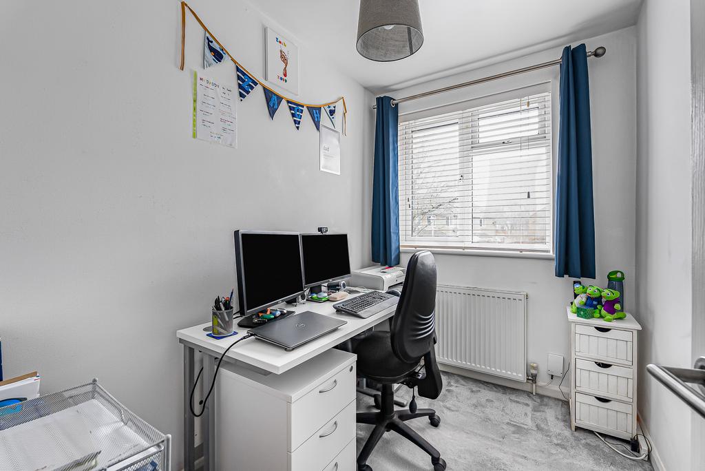 Bedroom/Study