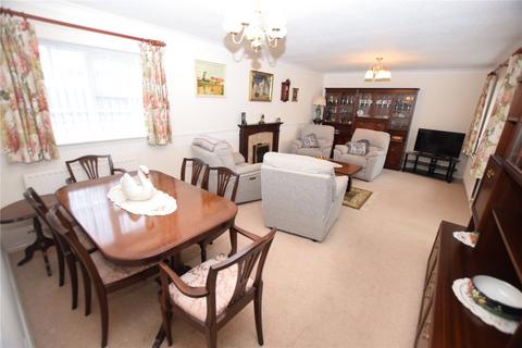 3 bedroom bungalow for sale, Connaught Drive, South Woodham Ferrers, Chelmsford, Essex, CM3