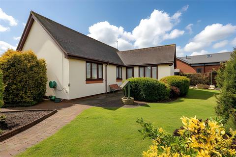 3 bedroom bungalow for sale, Connaught Drive, South Woodham Ferrers, Chelmsford, Essex, CM3