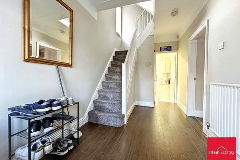 4 bedroom semi-detached house for sale, Park Drive, Eccles, M30