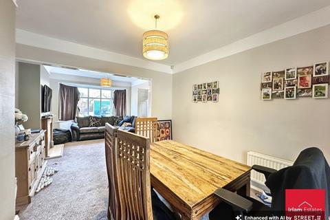 4 bedroom semi-detached house for sale, Park Drive, Eccles, M30