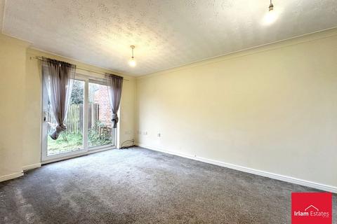3 bedroom terraced house for sale, Woodseaves Close, Irlam, M44
