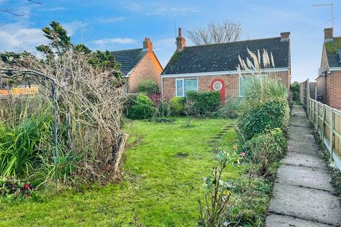 2 bedroom bungalow for sale - Fen Road, Holbeach, Spalding