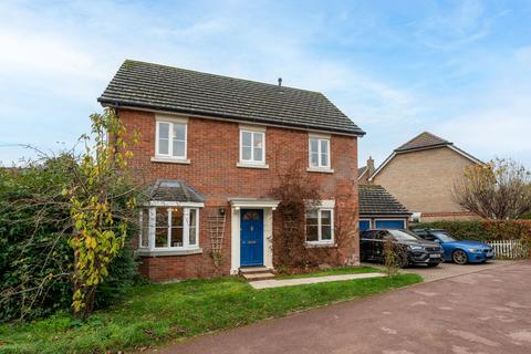 4 bedroom detached house for sale - Peacock Drive, Bottisham, CB25