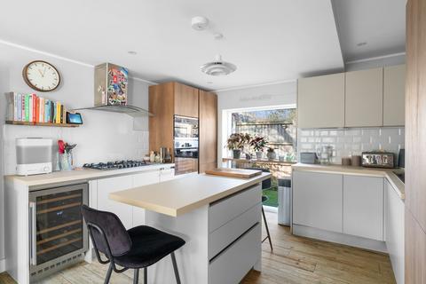 3 bedroom detached house for sale, Coleridge Road, Cambridge, CB1