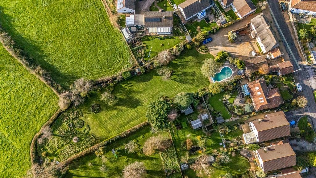 Drone Birds Eye
