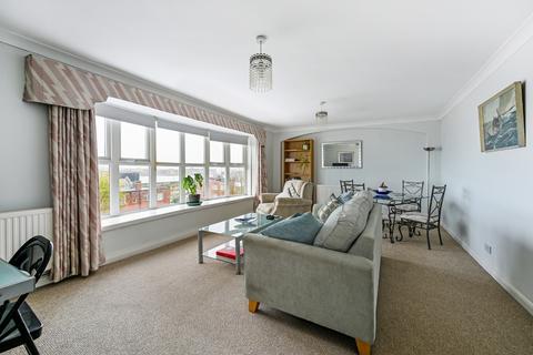 2 bedroom apartment for sale, Grand Parade, Old Portsmouth