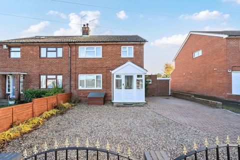 3 bedroom semi-detached house for sale, Station Road, Gillingham ME8