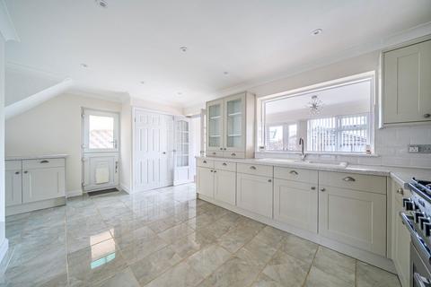 3 bedroom semi-detached house for sale, Northumberland Avenue, Gillingham ME8