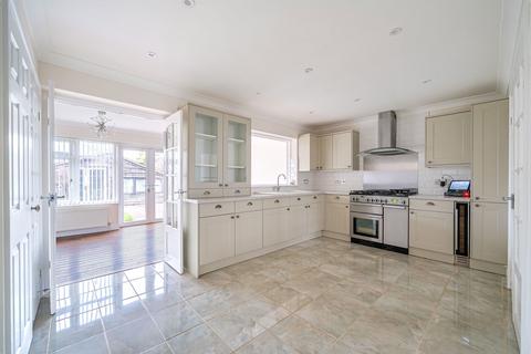 3 bedroom semi-detached house for sale, Northumberland Avenue, Gillingham ME8