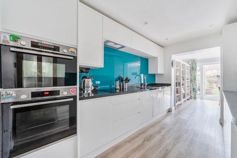 4 bedroom semi-detached house for sale, Station Road, Gillingham ME8