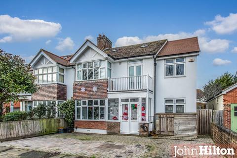 6 bedroom semi-detached house for sale, Welbeck Avenue, Hove