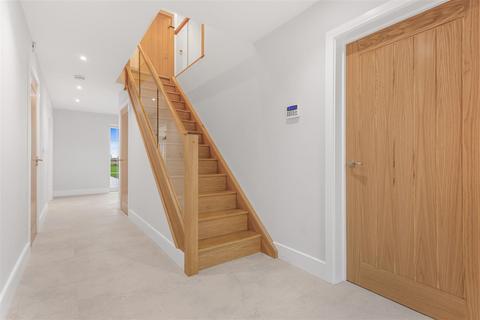 5 bedroom detached house for sale, The Street, High Roding, Dunmow