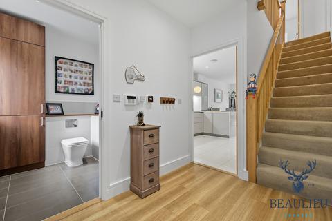 4 bedroom semi-detached house for sale, Beaulieu Park CM1