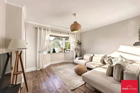3 bedroom semi-detached house for sale, Warwick Road, Cadishead, M44