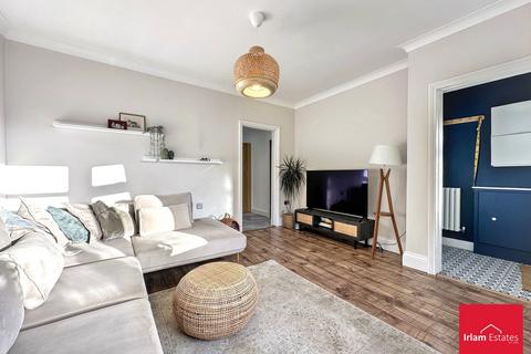3 bedroom semi-detached house for sale, Warwick Road, Cadishead, M44