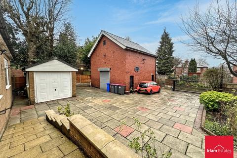 3 bedroom property for sale, Moorside Road, Swinton, M27