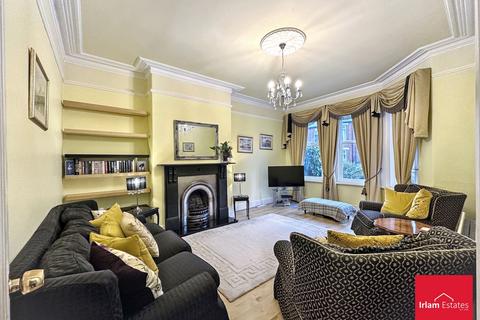 5 bedroom semi-detached house for sale, Snowdon Road, Eccles, M30