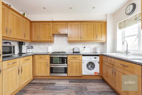 4 bedroom townhouse for sale, Sunrise Way, Kings Hill, ME19