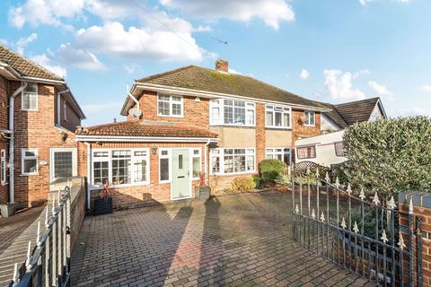 4 bedroom semi-detached house for sale - Maidstone Road, Gillingham ME8