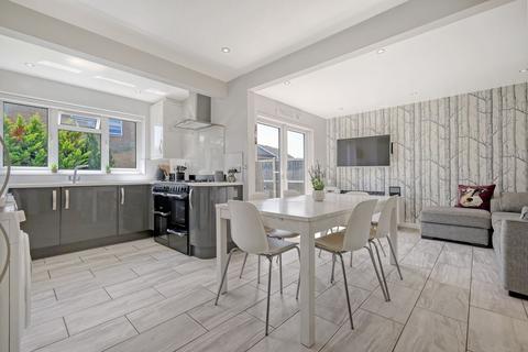 undefined, Brathertons Court, Billericay, CM12