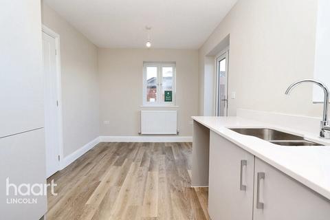 3 bedroom semi-detached house for sale, Saxon Way, Bardney