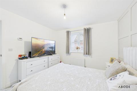 4 bedroom detached house for sale, Bishop Lane, Burton-on-Trent DE13