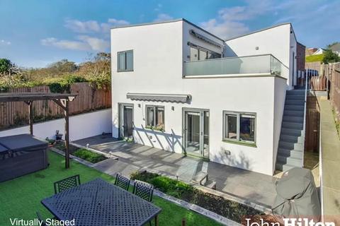 4 bedroom detached house for sale, Ainsworth Close, Ovingdean