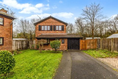 3 bedroom detached house for sale, Minden Close, Chineham, RG24