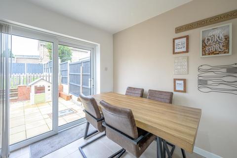 3 bedroom semi-detached house for sale, Arundel Road, Stourbridge, DY8 5EG