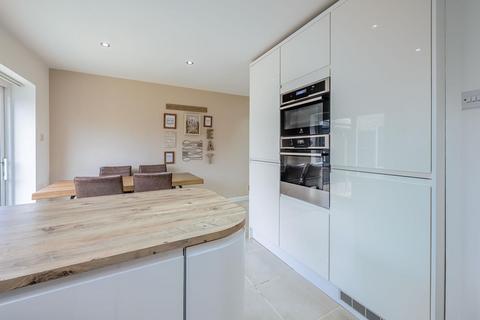 3 bedroom semi-detached house for sale, Arundel Road, Stourbridge, DY8 5EG