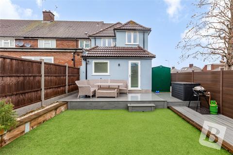 3 bedroom end of terrace house for sale, Worcester Avenue, Upminster, RM14