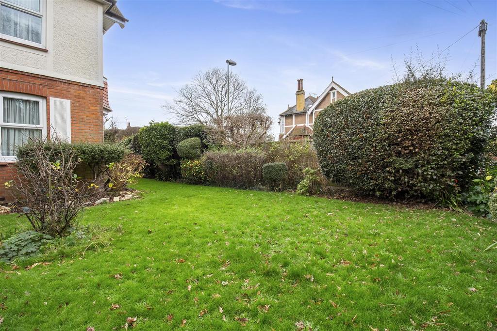 33 Parkfield Road-030.jpg