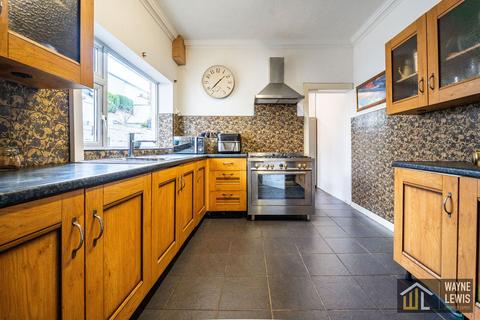 3 bedroom terraced house for sale, Van Road, Caerphilly, CF83 1LA