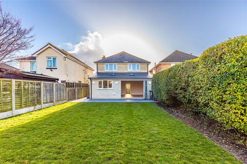 4 bedroom detached house for sale, Queen Mary Avenue, Bournemouth BH9