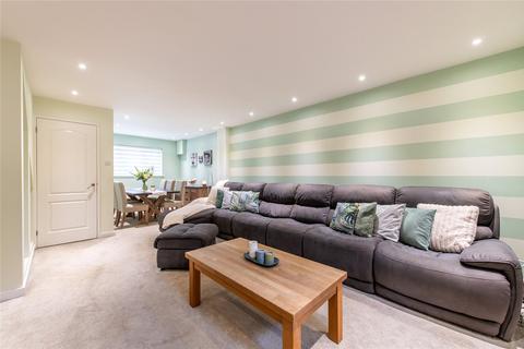 4 bedroom house for sale, Medbury Road, Gravesend, Kent, DA12