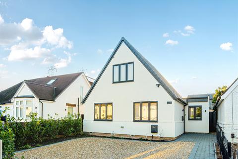 5 bedroom detached house for sale, Scotland Bridge Road, Addlestone KT15