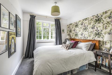 undefined, Browns Road, Surbiton, Surrey, KT5