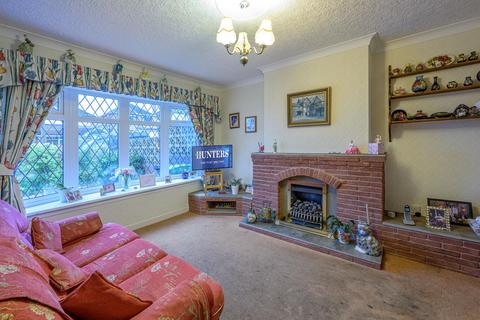 undefined, The Knoll, Kingswinford, DY6 8JT