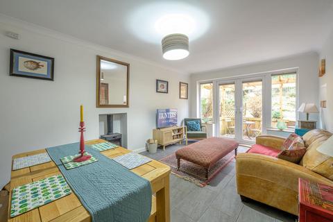 undefined, Kingsley Road, Kingswinford, DY6 9RR