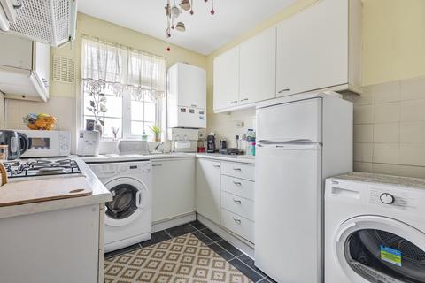 1 bedroom flat to rent, Birkenhead Avenue, Kingston Upon Thames, Surrey, KT2