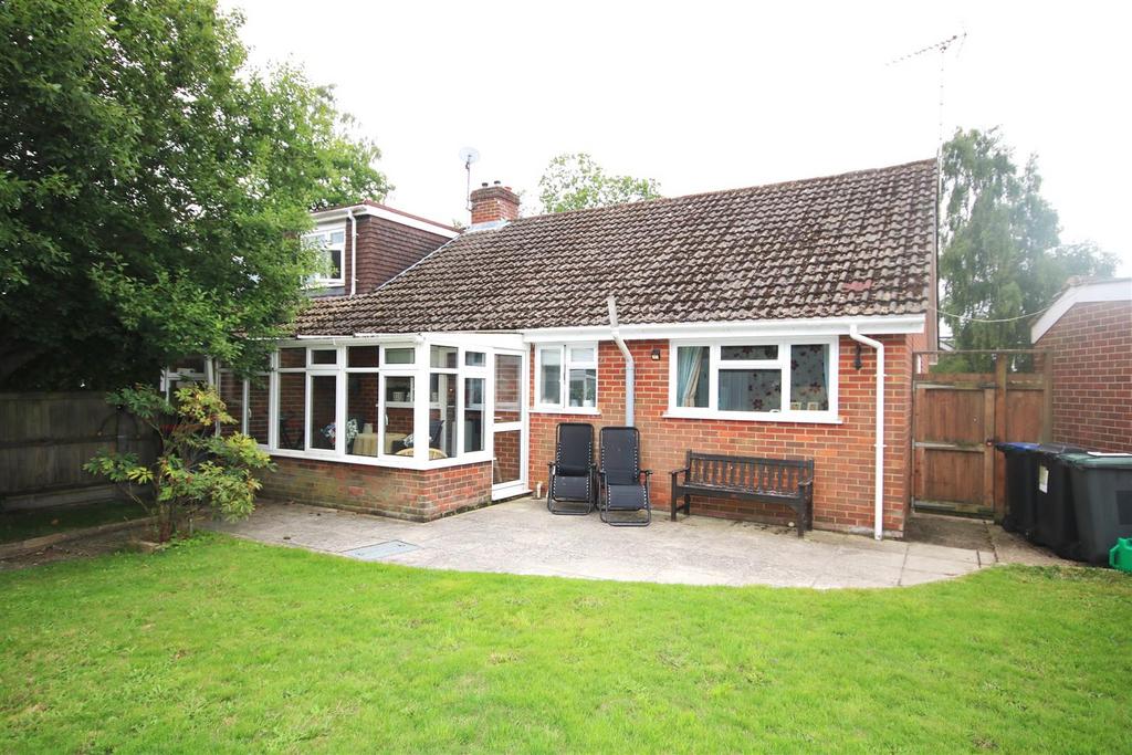 Rear Garden a.JPG