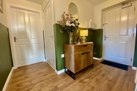 2 bedroom flat for sale, Kentwell Road, Hampton Gardens, Peterborough