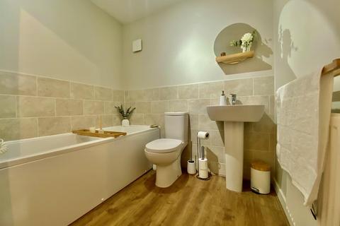 undefined, Kentwell Road, Hampton Gardens, Peterborough