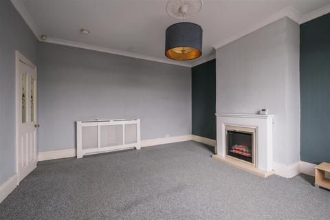2 bedroom terraced house for sale, George Street, Lindley, Huddersfield, HD3