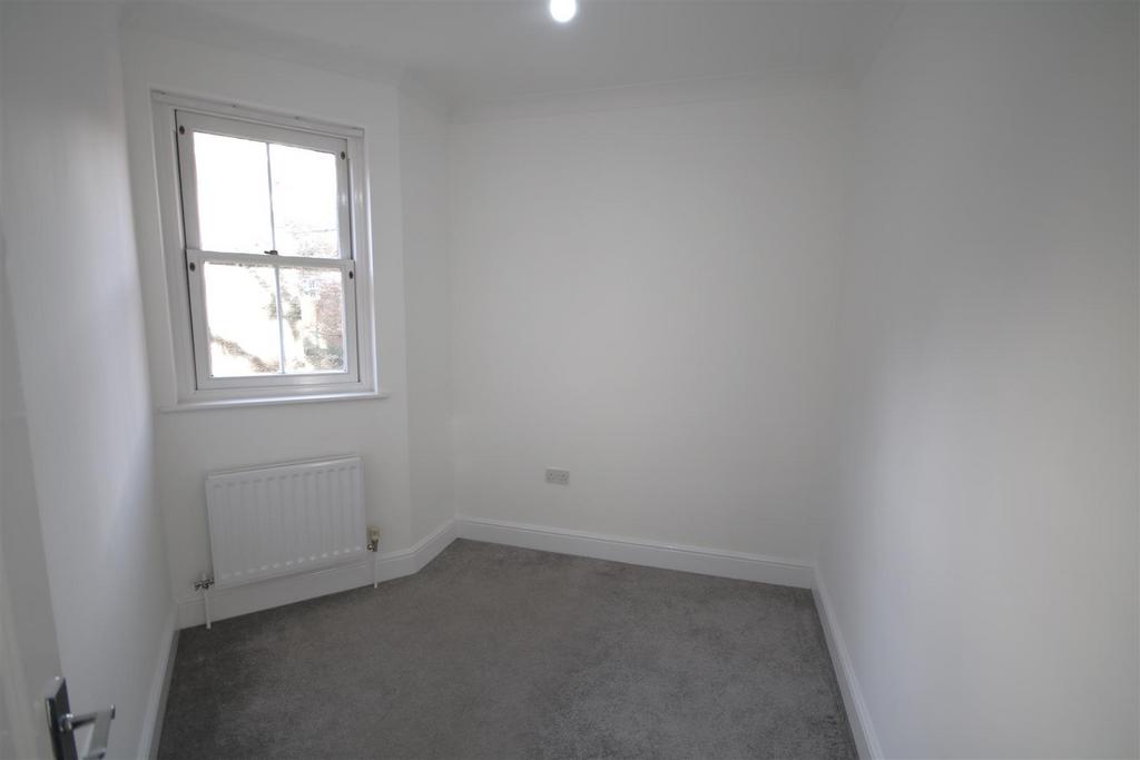 Bedroom 2a.JPG