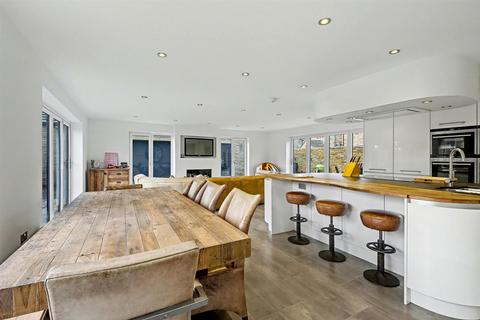 6 bedroom detached house for sale, Cumberworth Lane, Huddersfield HD8