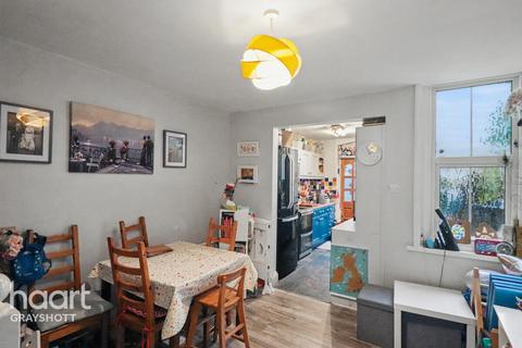 undefined, Hendon Road, Bordon