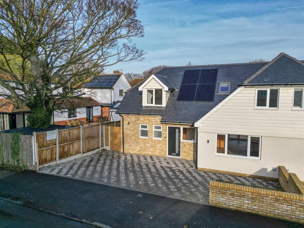 Stanley Road, Broadstairs1.jpg