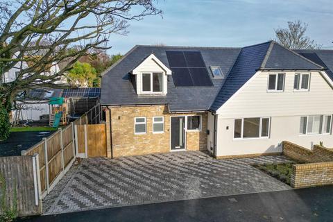 3 bedroom semi-detached house for sale, Stanley Road, Broadstairs